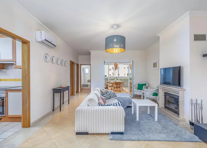 Apartamento T2 Confortavel Em Vilamoura, Algarve