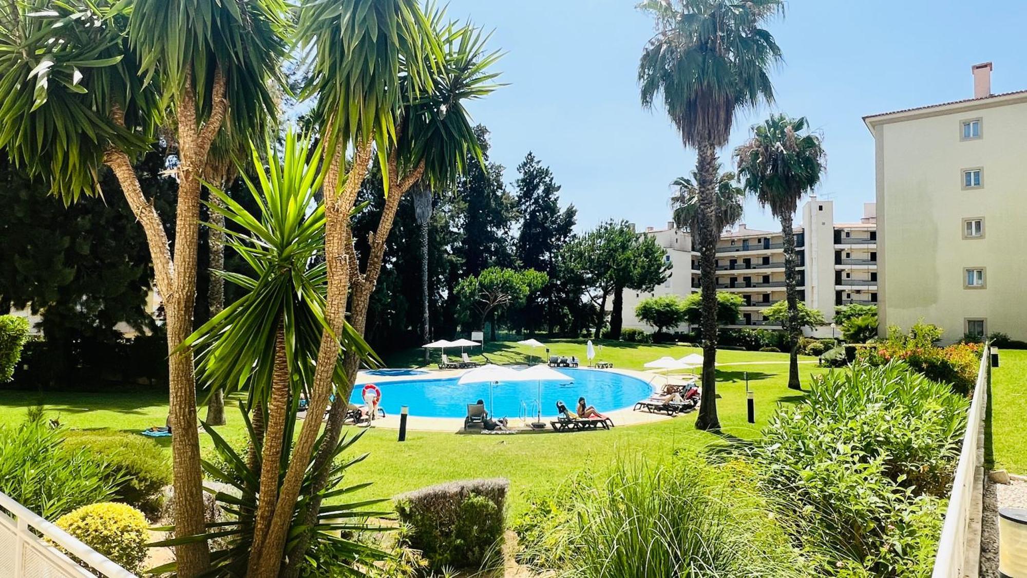 T2 Confortavel Em Vilamoura, Algarve *