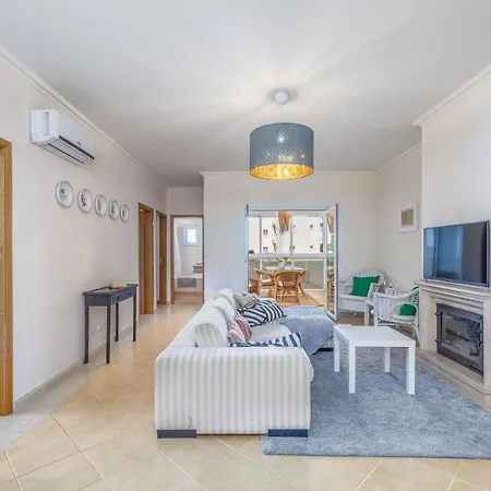 Apartamento T2 Confortavel Em Vilamoura, Algarve Exterior photo